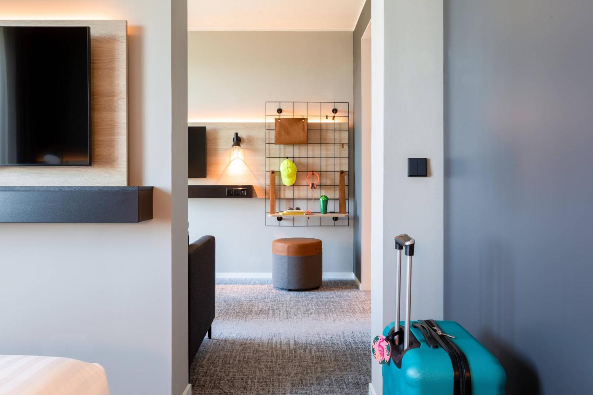 Moxy Utrecht Hotell Exteriör bild